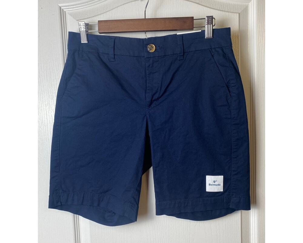 Old Navy Blue Everyday Midrise 9-inch Shorts Women's Size 4 NWT
